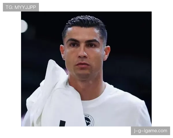 C罗巅峰传奇持续引领足球未来发展方向 C罗巅峰传奇持续引领足球未来发展方向