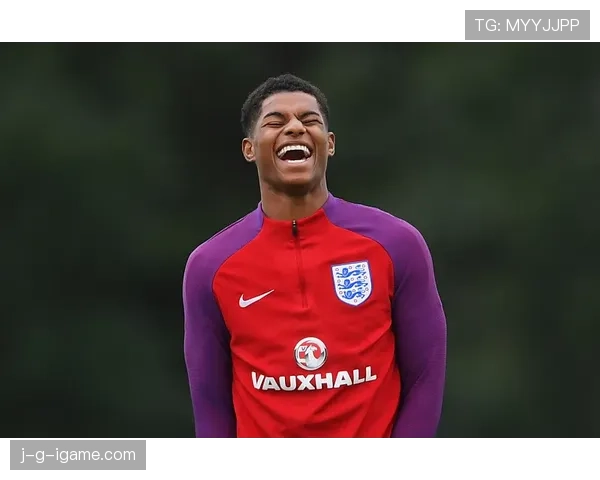 布莱顿阵容深度显著增强,新赛季备受瞩目 布莱顿阵容深度显著增强,新赛季备受瞩目