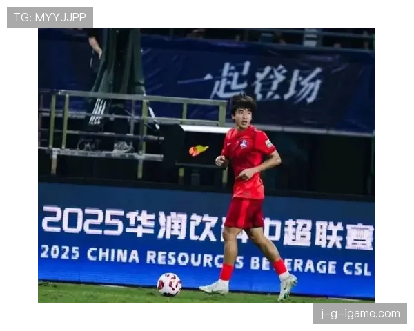 新一代足球天才持续提升,引领未来全球足坛的发展趋势 新一代足球天才持续提升,引领未来全球足坛的发展趋势