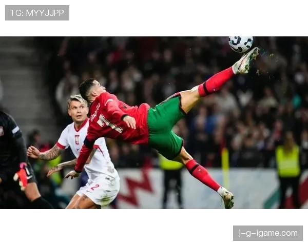 C罗身体管理典范:39岁仍保持顶级竞技状态 C罗身体管理典范:39岁仍保持顶级竞技状态