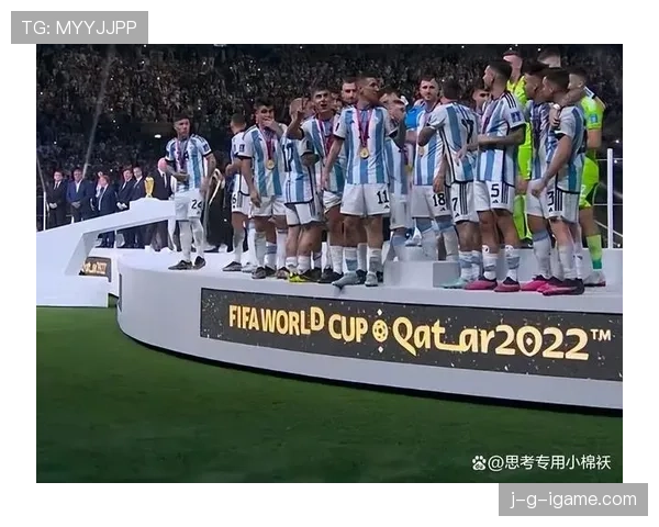 恩佐这生活节奏我真服了，他裁判眼皮底下还能偷偷开小灶？