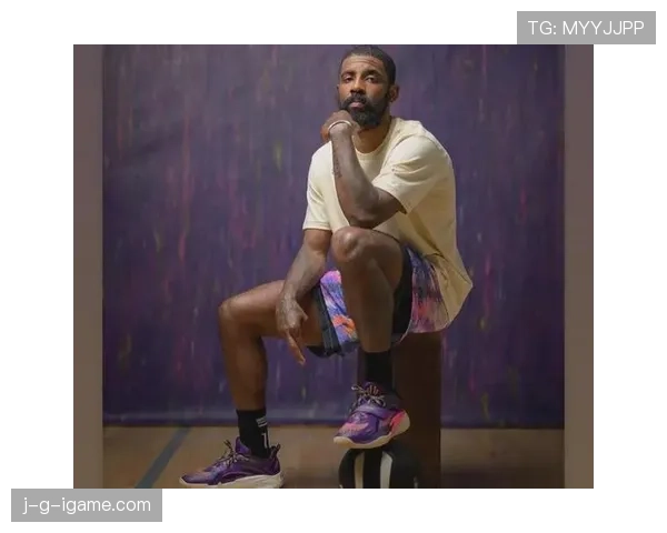 刷到凯里·欧文早餐是龙虾，我的外卖三明治突然怀疑人生